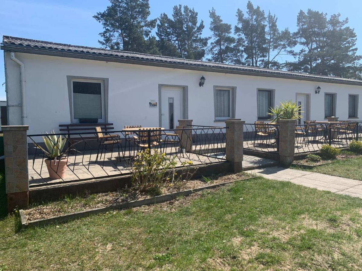 Ferienpark Buntspecht Apartment B Pruchten Exteriör bild